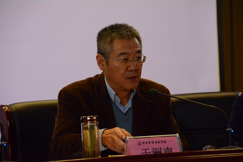 365足球隆重召开改建本科动员大会