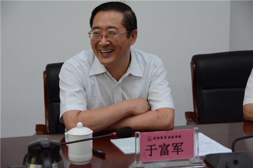 省卫生计生委副主任于富军一行到365足球开展专项工作调研督导