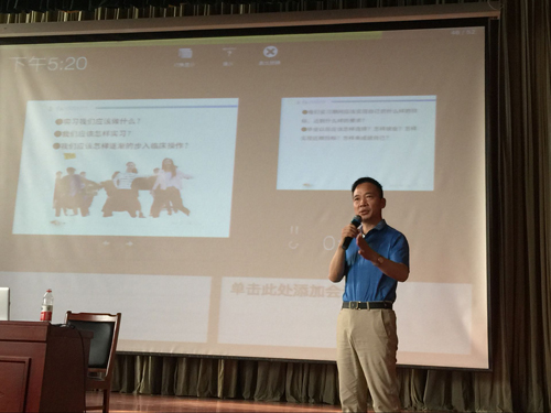 365足球召开口腔医学生职业规划及2015级学生实习动员大会