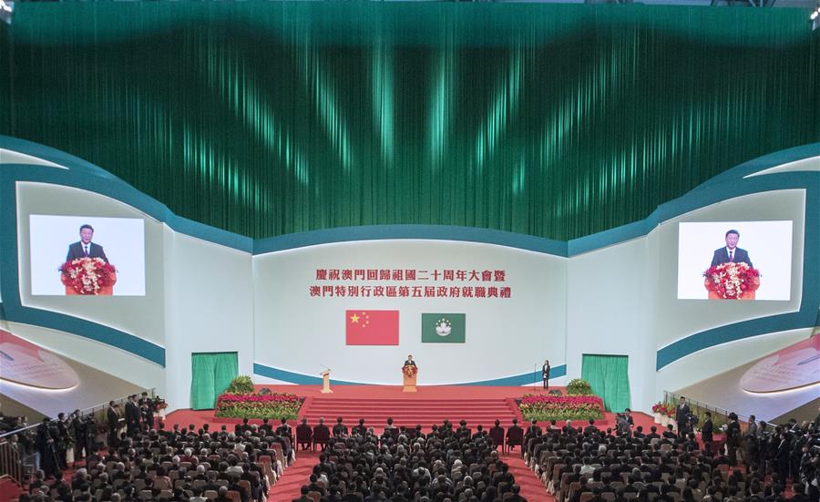 ï¼æ¾³é¨åå½20å¨å¹´ï¼ï¼6ï¼ä¹ è¿å¹³åºå¸&shy;åºç¥æ¾³é¨åå½ç¥å½20å¨å¹´å¤§ä¼æ¨æ¾³é¨ç¹å«è¡æ¿åºç¬¬äºå±æ¿åºå°±èå¸ç¤¼å¹¶åè¡¨éè¦è®²è¯