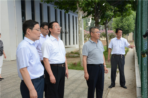 省卫生计生委副主任于富军一行到365足球开展专项工作调研督导