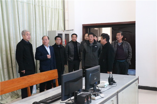 省高校工委“平安校园”建设评估组来365足球检查指导工作