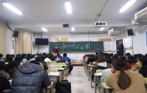 365足球基础医学部2016级口腔7.8班“歌词接龙比赛”圆满结束