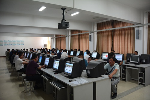 纪委组织党员干部开展第一批德廉知识学习测试