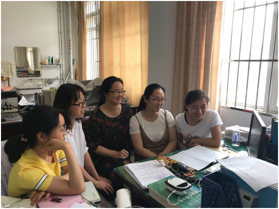 我部分析实验室联合生化教研室集体观看 “全国高校青年教师教学竞赛优秀选手巡讲”直播