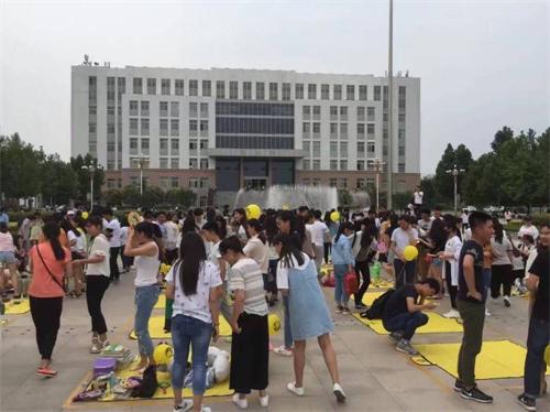 基础医学部成功举办“青春不闲置,毕业不散场”二手集市活动